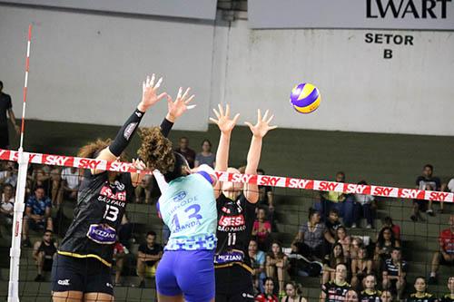 Hinode Barueri é superado pelo Sesi Vôlei Bauru na estreia da Superliga  / Foto: Marcelo Ferrazoli/Assessoria Sesi Vôlei Bauru