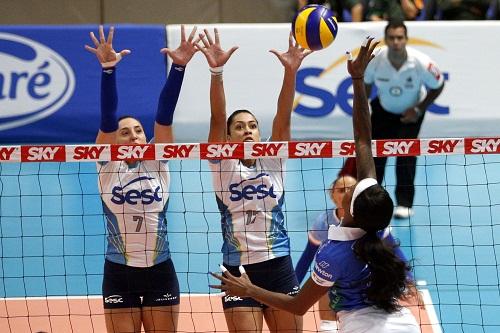 Time do técnico Bernardinho fechou a partida por 3 sets a 1, neste domingo, 26.11, em Belo Horizonte / Foto: Orlando Bento/MTC