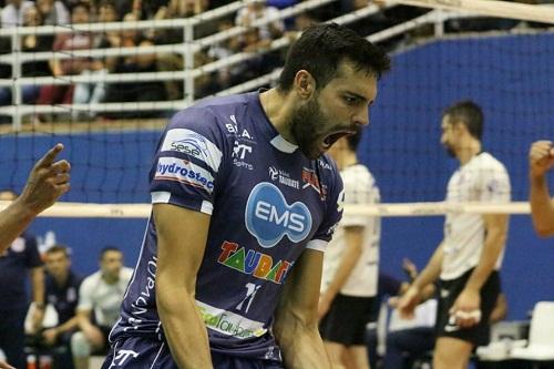 Às 19h00, os taubateanos enfrentam o Sada Cruzeiro Vôlei, no ginásio do Centro de Formação Olímpica, em Fortaleza / Foto: Rafinha Oliveira/SEM Taubaté Funvic