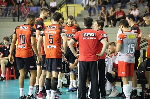 O primeiro jogo entre as equipes acontece neste sábado  / Foto: Karen Griz/Sesi-SP