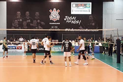 Corinthians-Guarulhos perde do Voleibol Um Itapetininga